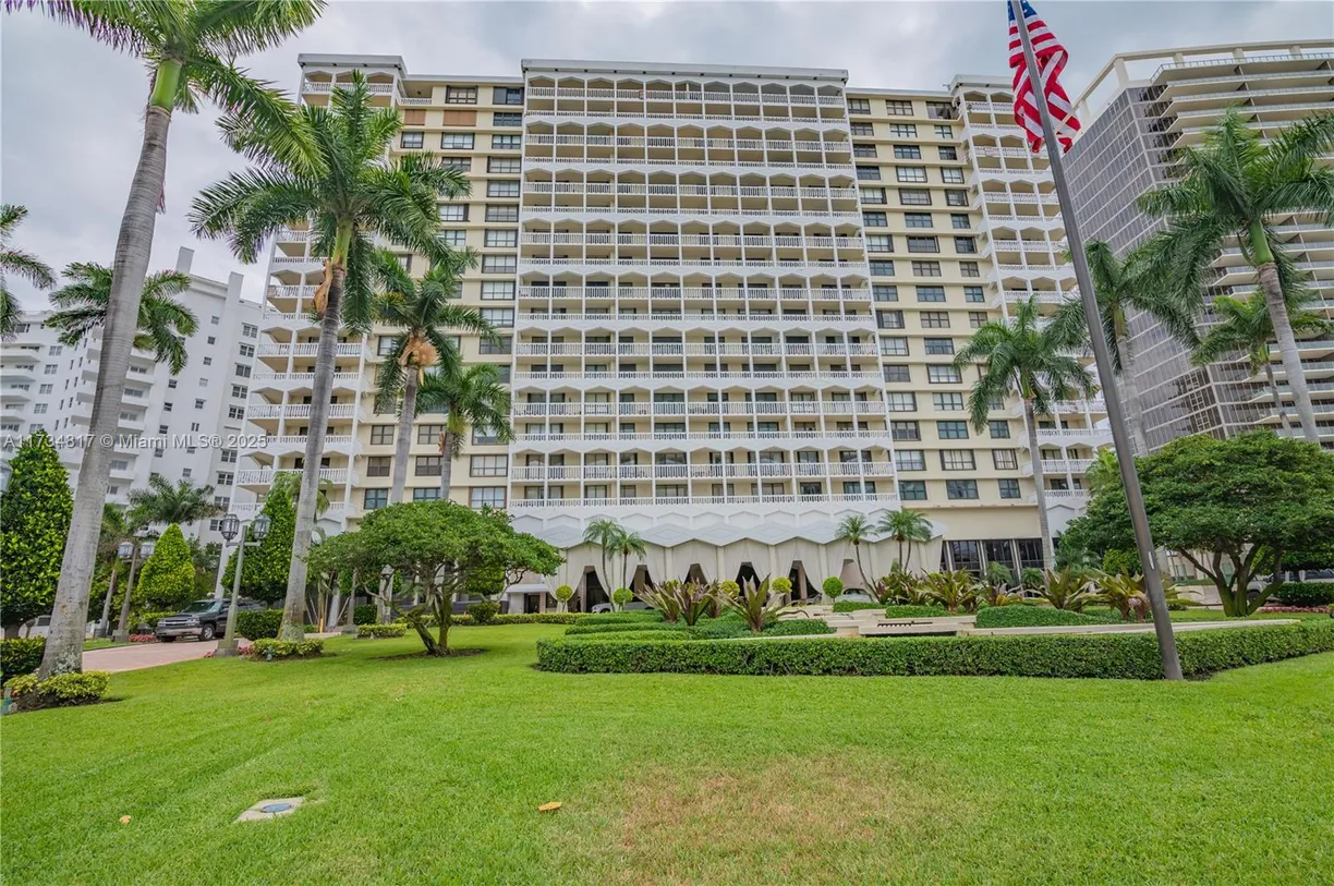 South Florida Real Estate | View 9801 Collins Ave, 17J | 2 Beds, 2 Baths
