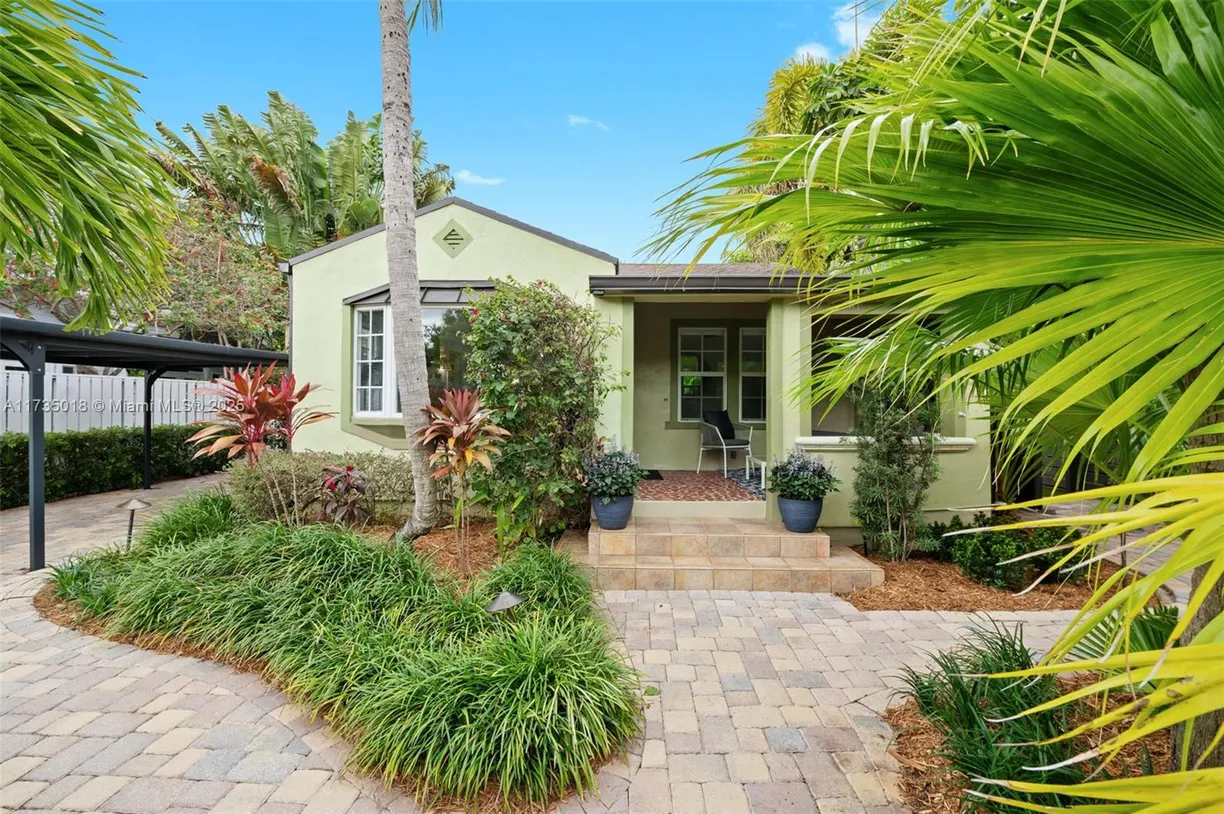 South Florida Real Estate | View 1109 NE 3rd St | Listing
