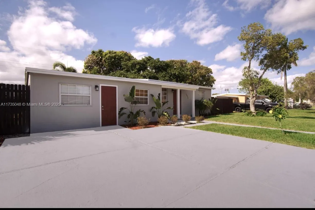 South Florida Real Estate | View 4877 NE 15th Ave | 3 Beds, 2 Baths