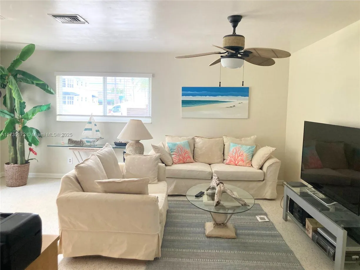 South Florida Real Estate | View 330 Van Buren St | Listing