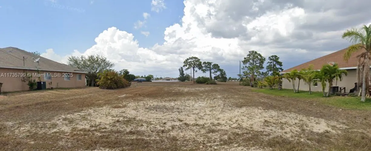 South Florida Real Estate | View 531 NW 15 ST