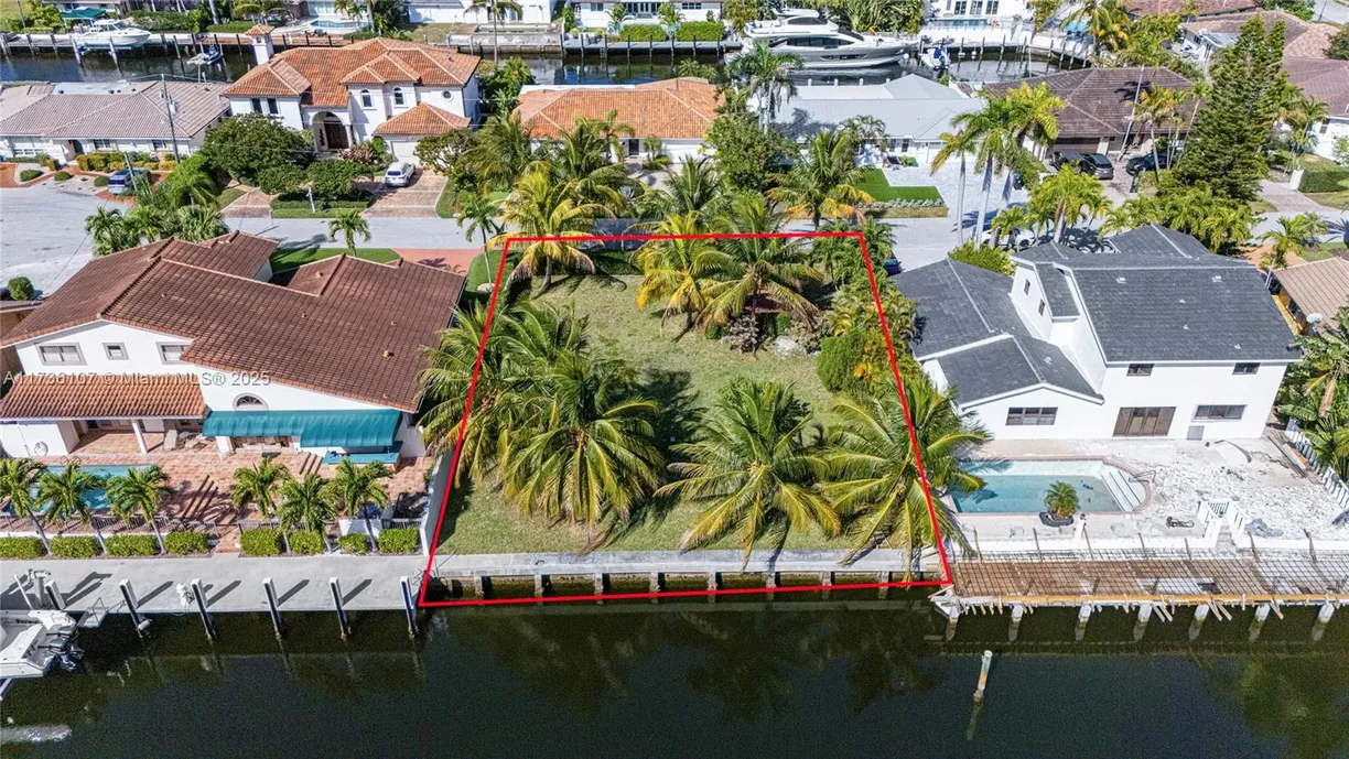 South Florida Real Estate | View xxxx NE 37 St | Listing