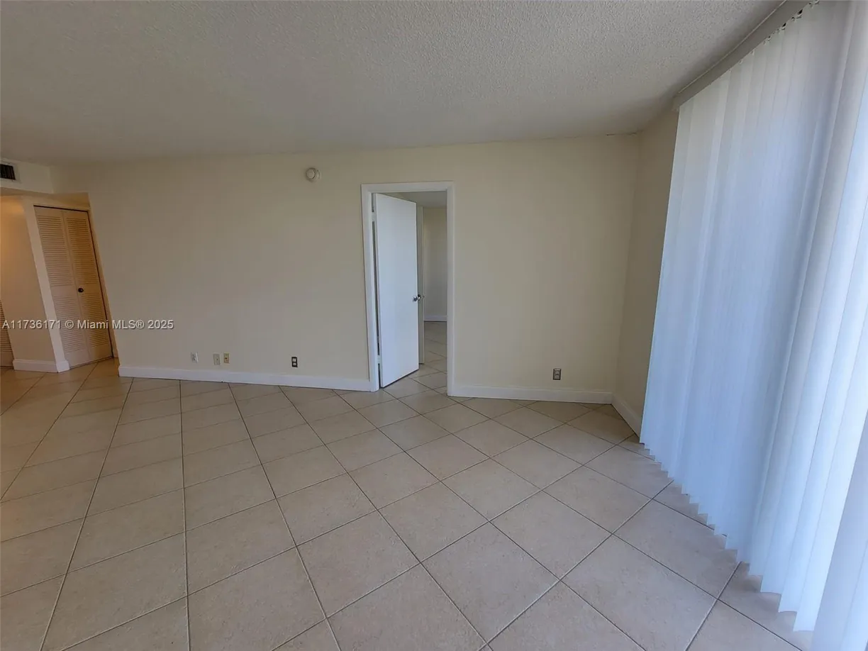South Florida Real Estate | View 500 Executive Center Dr, 4A | Listing