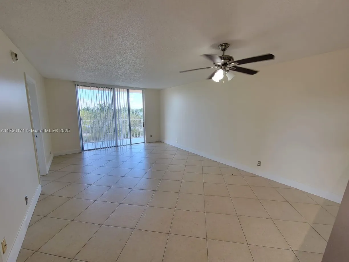 South Florida Real Estate | View 500 Executive Center Dr, 4A | Listing