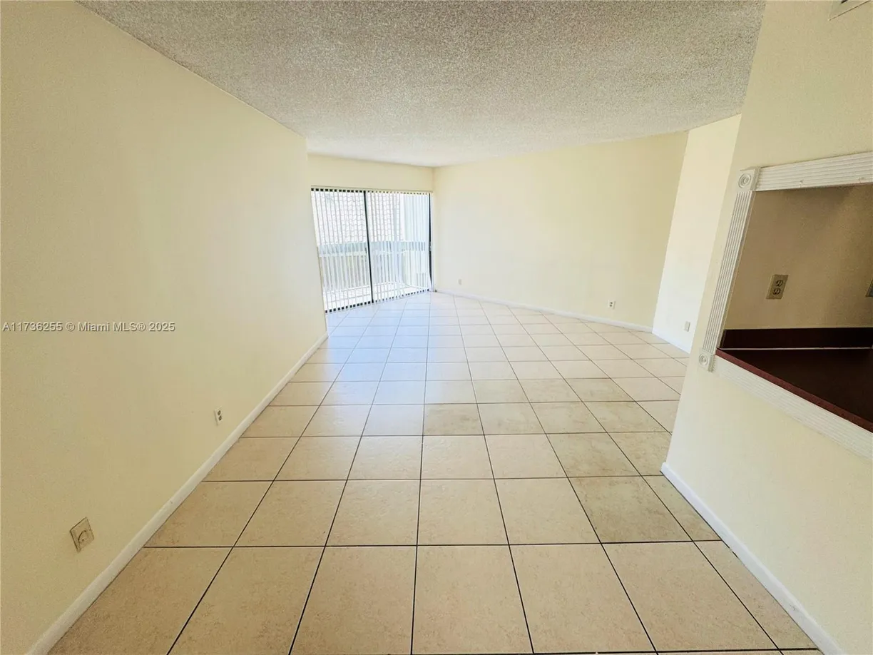 South Florida Real Estate | View 1880 N Congress Ave, 210 | Listing