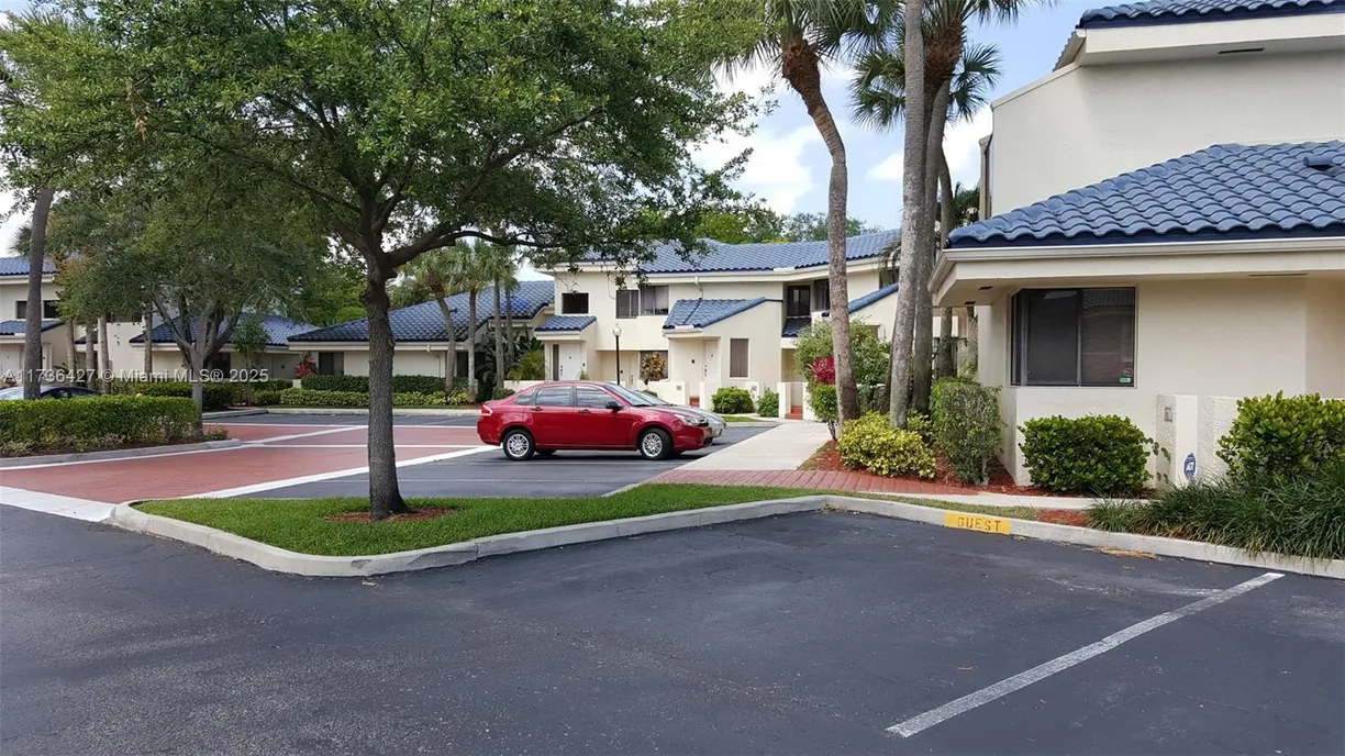 South Florida Real Estate | View  | Listing