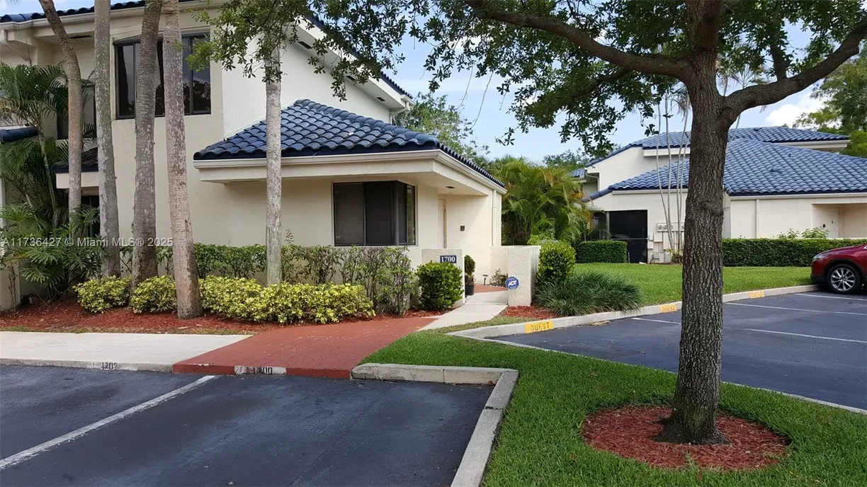 South Florida Real Estate | View  | Listing