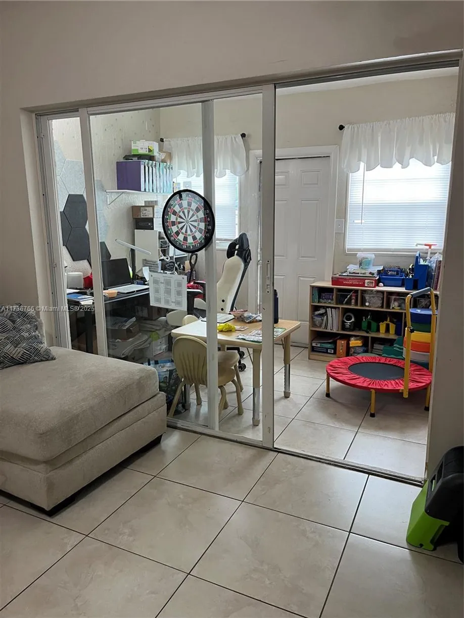 South Florida Real Estate | View 4970 SW 31st Ter | Listing