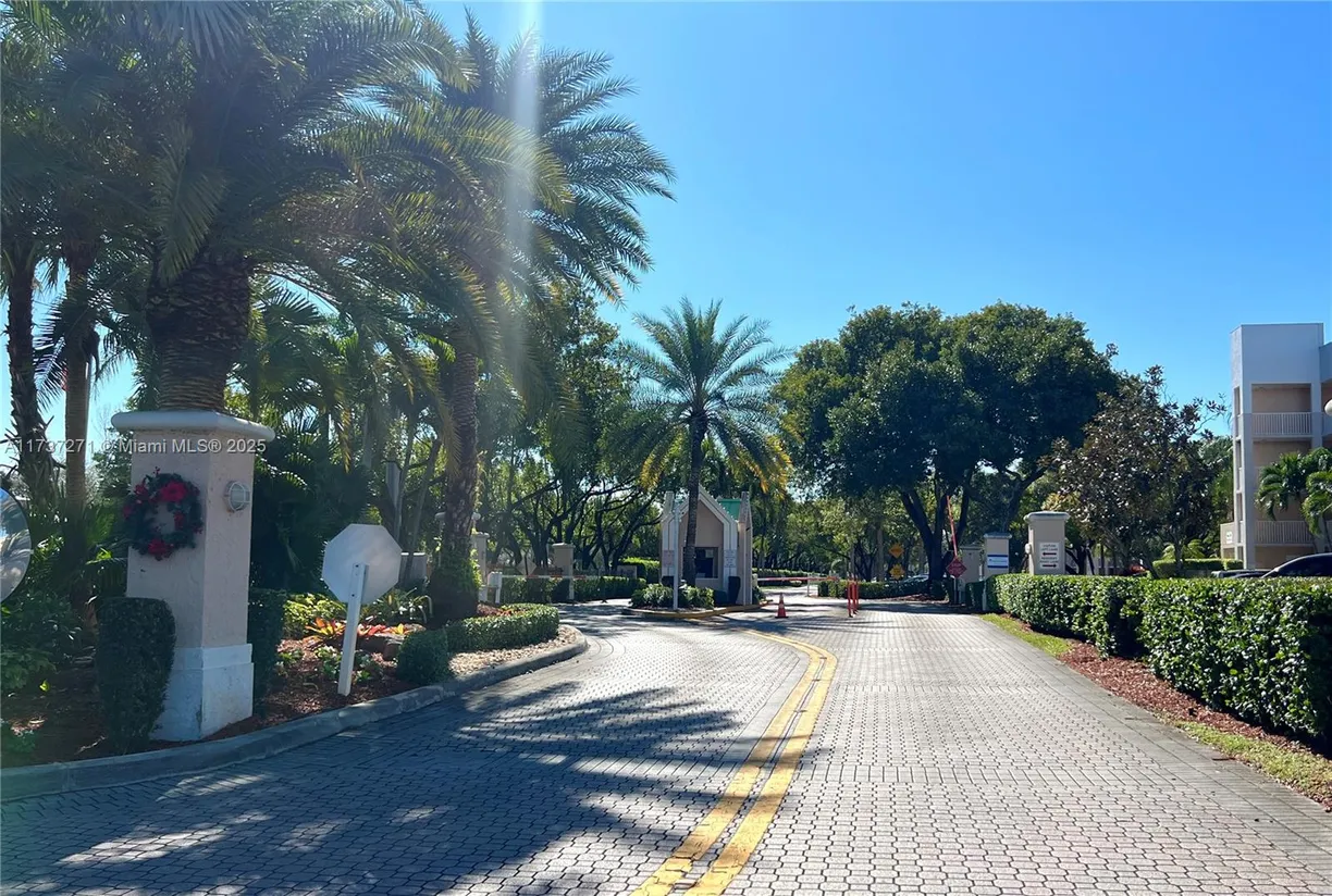 South Florida Real Estate | View 2601 N Nob Hill Rd, 401 | Listing