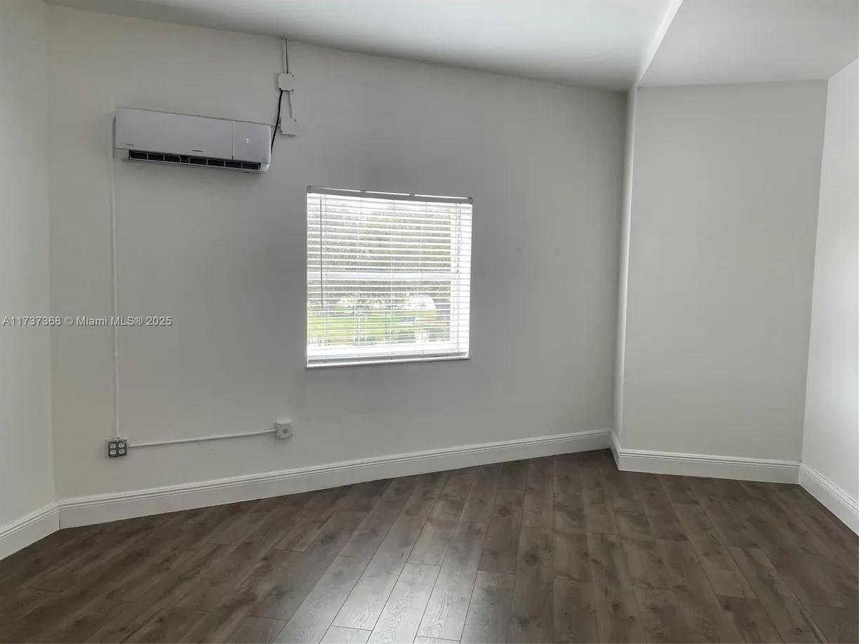 South Florida Real Estate | View 45 Curtiss Pkwy