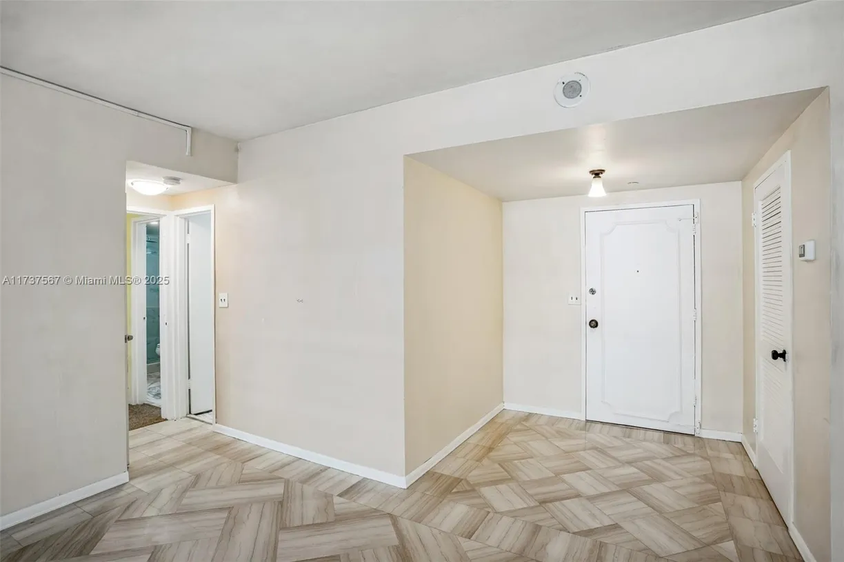 South Florida Real Estate | View 5825 Collins Ave, 6E | Listing