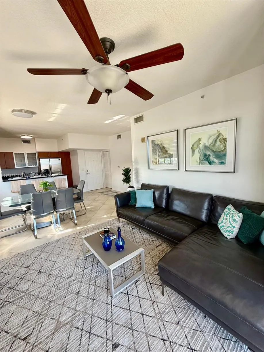 South Florida Real Estate | View 233 S Federal Hwy, 725 | Listing