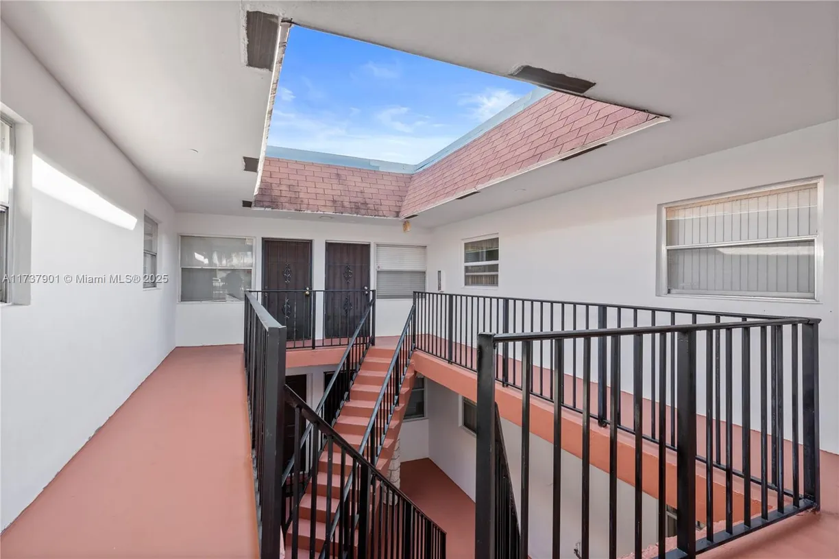 South Florida Real Estate | View 222 SW 1st St, H-6 | Listing