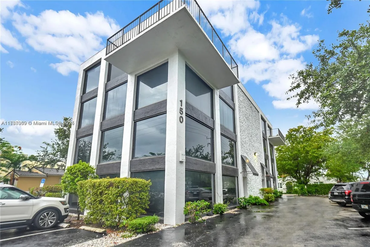 South Florida Real Estate | View 150 SE 12th St, 201-1