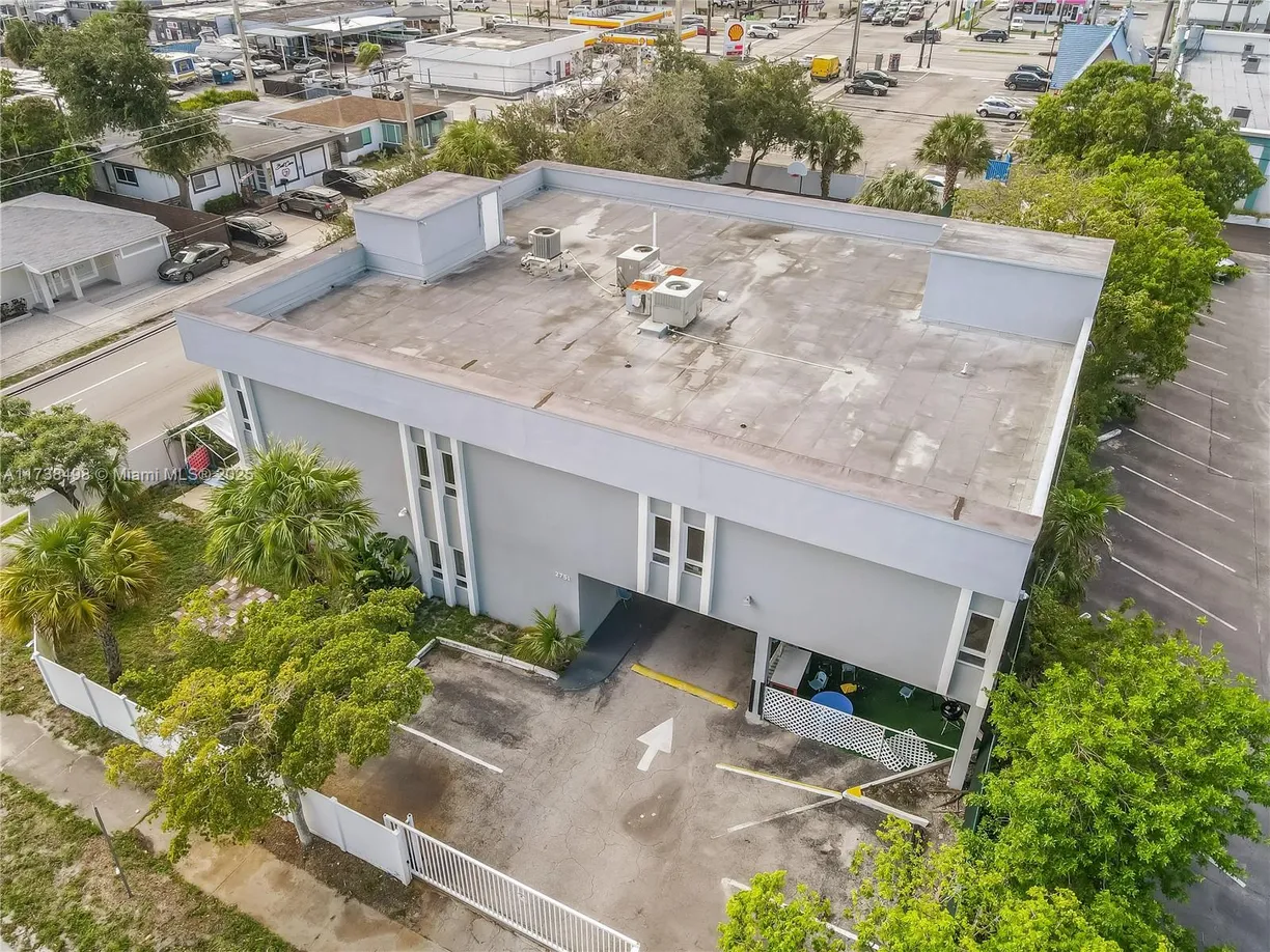 South Florida Real Estate | View 2751 Van Buren St | Listing