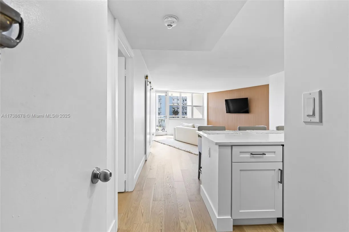 South Florida Real Estate | View 301 N Ocean Blvd, 302 | Listing