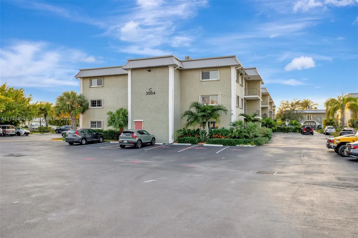 South Florida Real Estate | View 3004 NE 5th Ter, 214-C | Listing