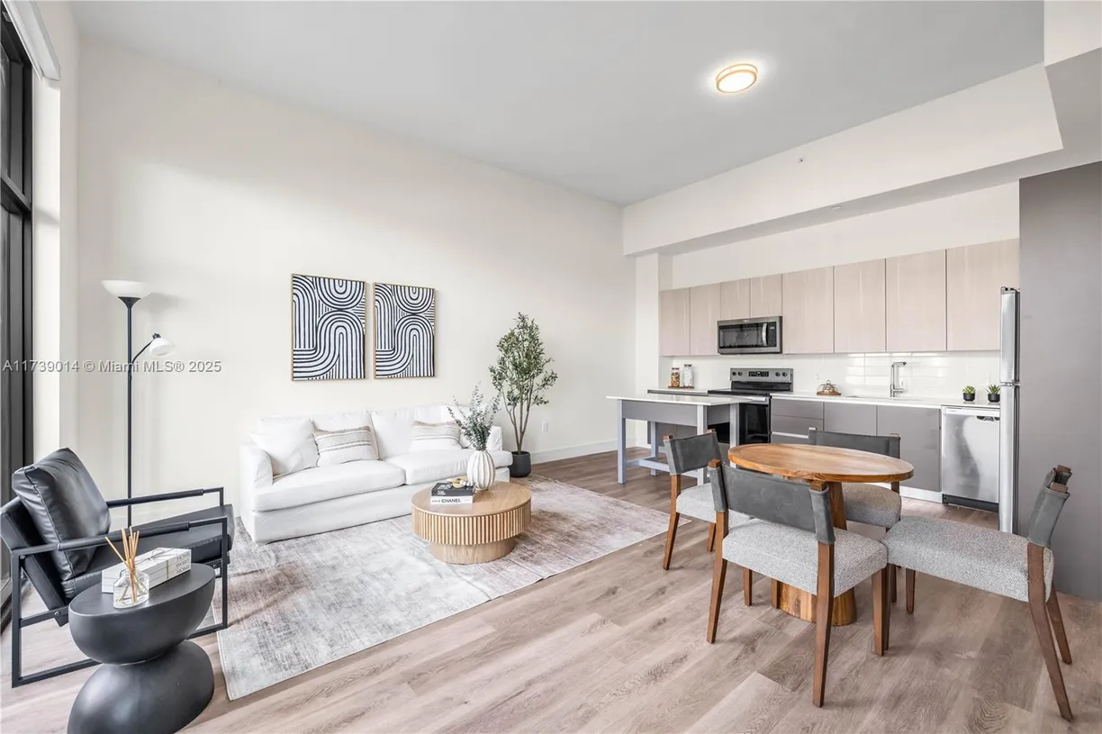 South Florida Real Estate | View 3801 N Dixie Hwy, 115 | 1 Bed, 1 Bath