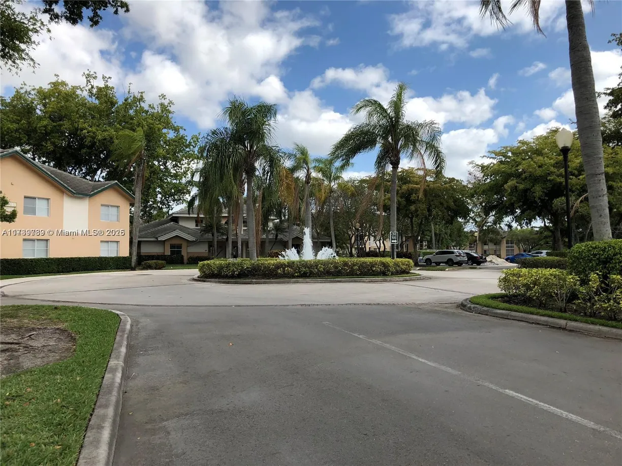 South Florida Real Estate | View 9777 Westview Dr, 1112 | Listing