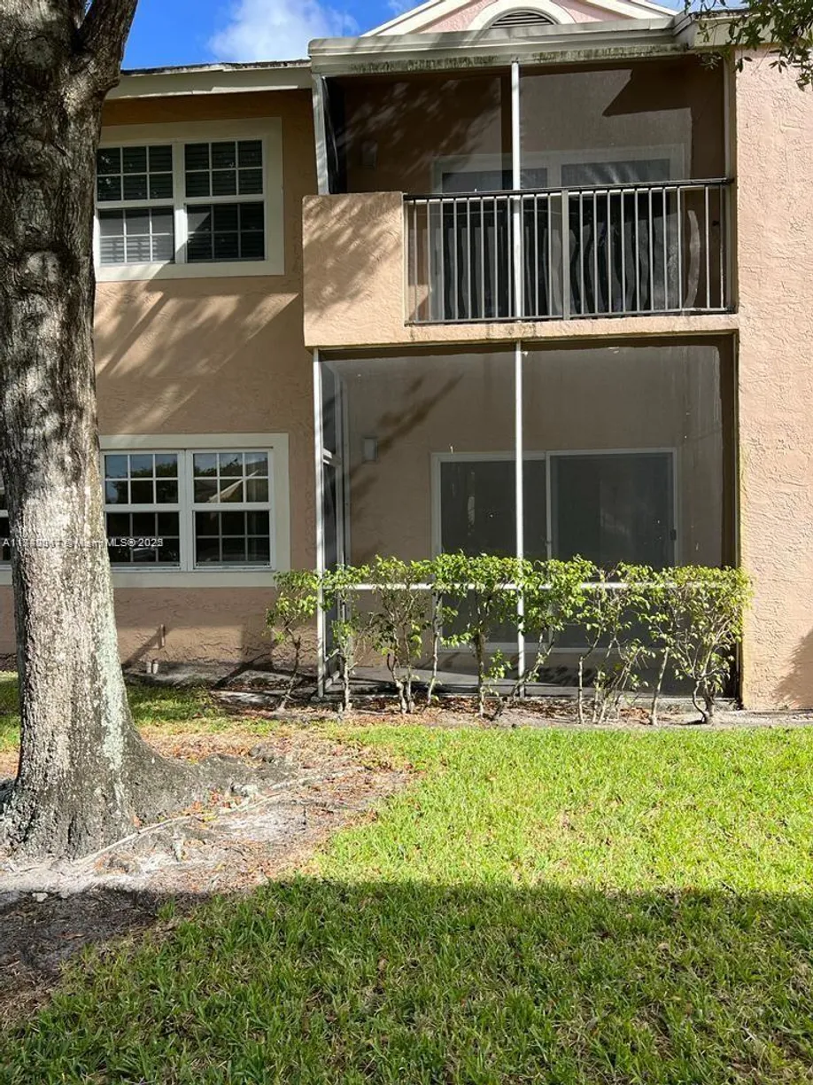 South Florida Real Estate | View 620 Cypress Club Way, I13 | Listing