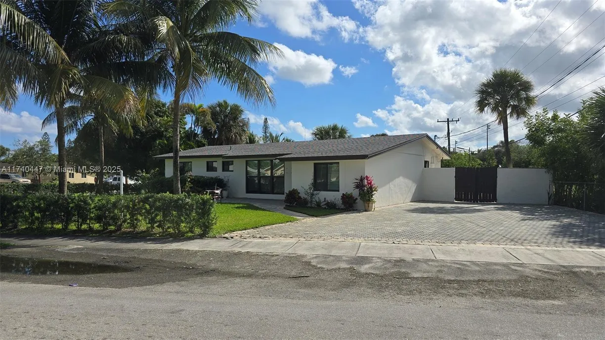 South Florida Real Estate | View 5051 NE 6th Ave | Listing