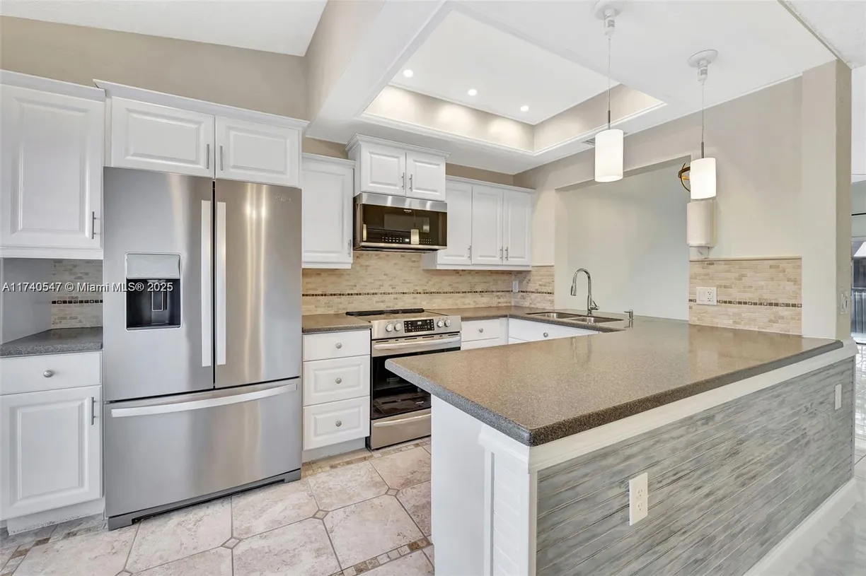 South Florida Real Estate | View 2027 SW 15th ST, 170 | 3 Beds, 2 Baths
