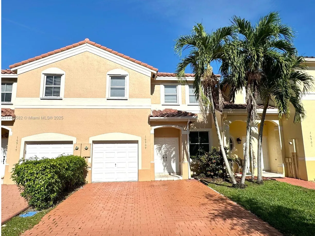 South Florida Real Estate | View 16909 SW 33rd Ct, 16909 | 3 Beds, 2 Baths