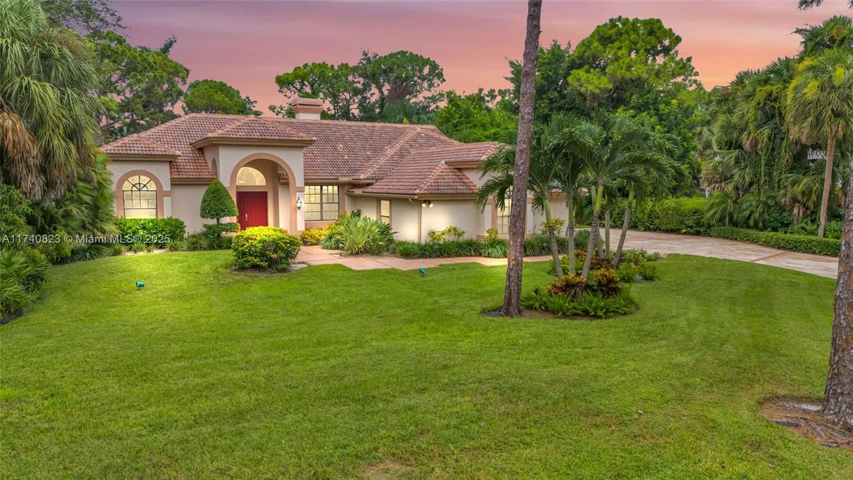 South Florida Real Estate | View 3809 Woodlake Dr | 3 Beds, 3 Baths