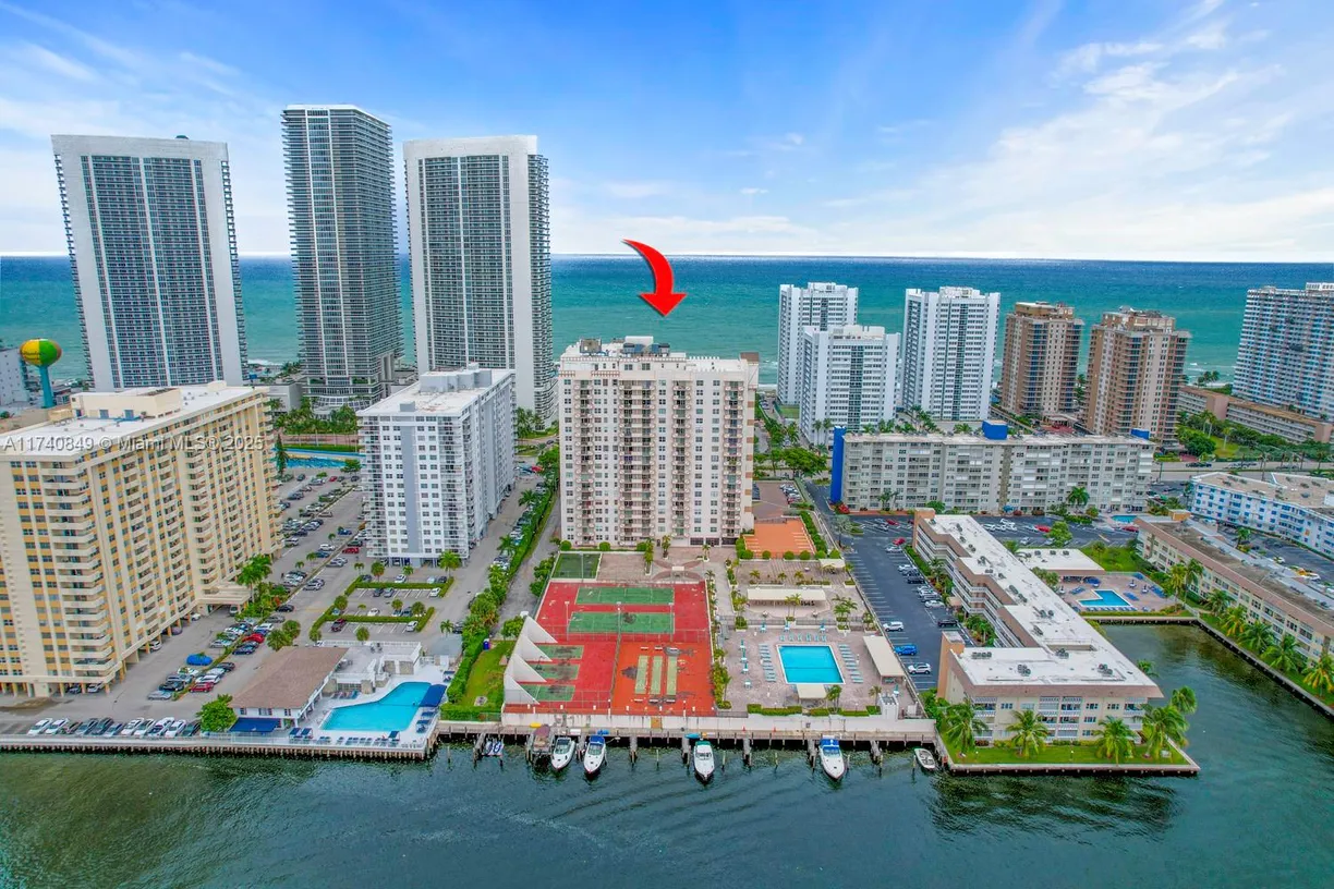 South Florida Real Estate | View 1865 S Ocean Dr, 4D | 1 Bed, 2 Baths