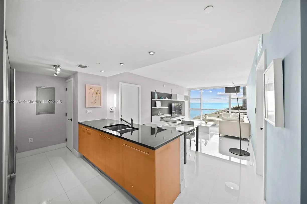 South Florida Real Estate | View 6801 Collins Ave, 1214 (Deed Number 1206) | 2 Beds, 2 Baths