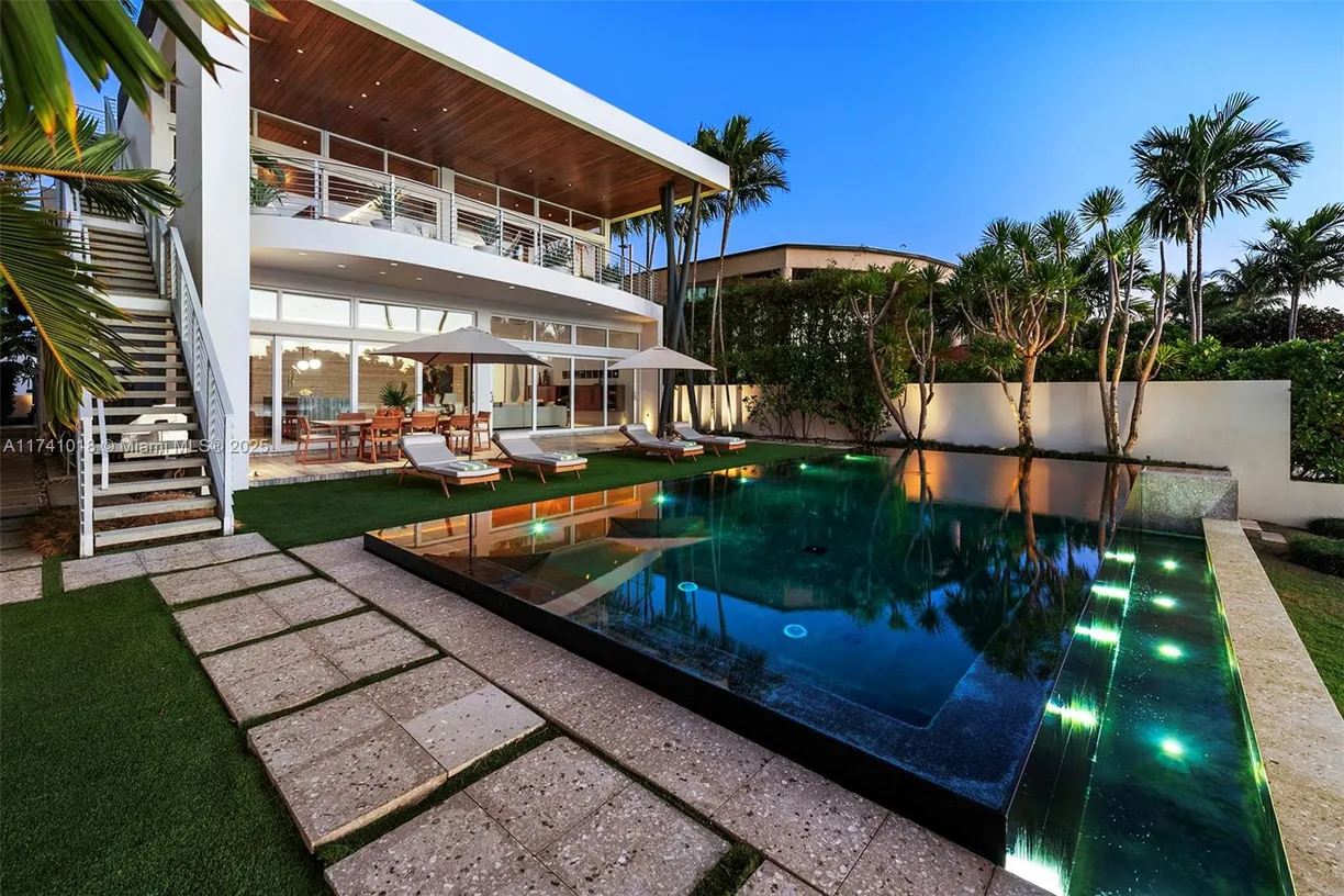 South Florida Real Estate | View 610 W Dilido Dr | 5 Beds, 5 Baths