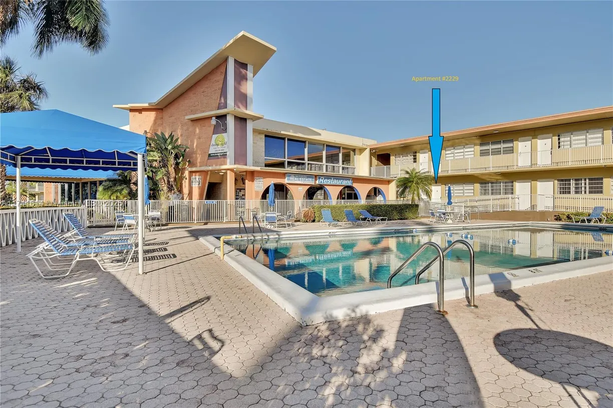 South Florida Real Estate | View 26 W Diplomat Pkwy, 2229 | 1 Bed, 1 Bath
