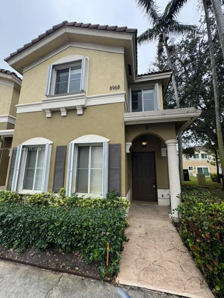 South Florida Real Estate | View 8968 W Flagler St, 9 | 3 Beds, 2 Baths