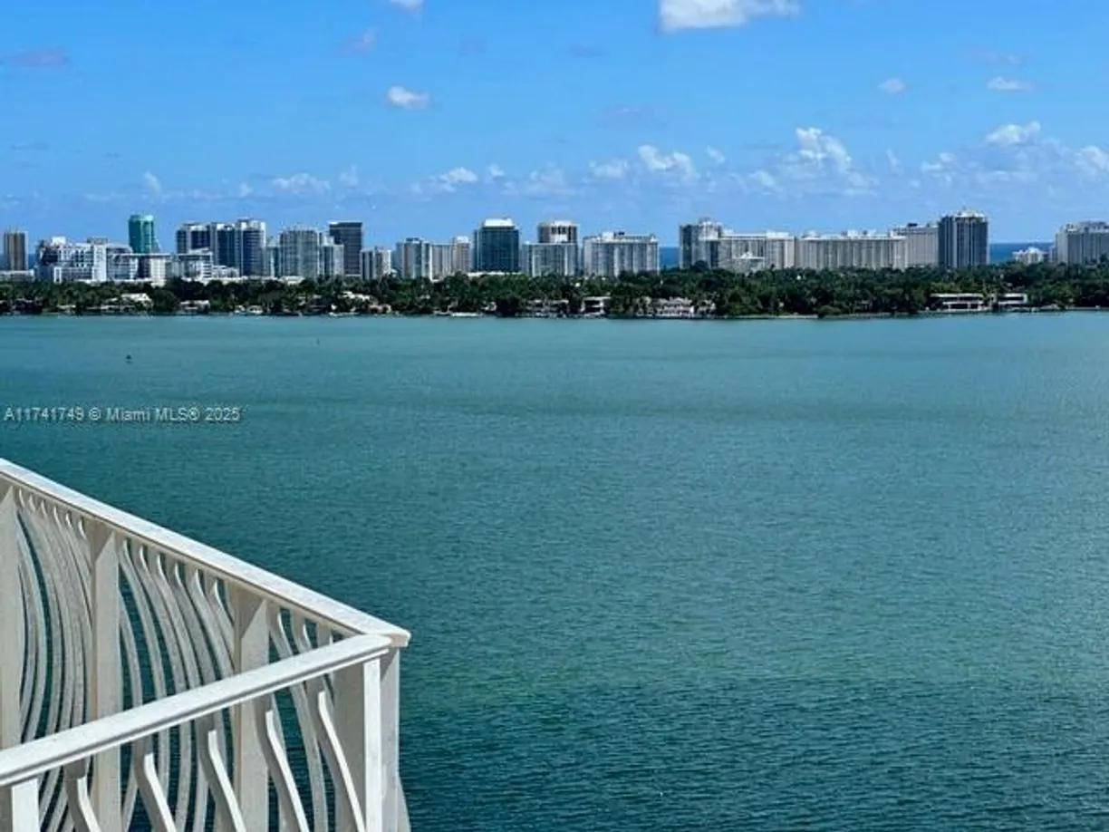 South Florida Real Estate | View 7601 E Treasure Dr, 1905 | 2 Beds, 2 Baths