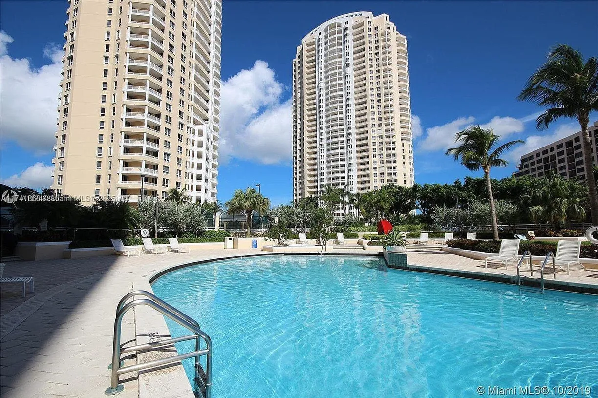 South Florida Real Estate | View 888 Brickell Key Dr, 600 | 2 Beds, 2 Baths