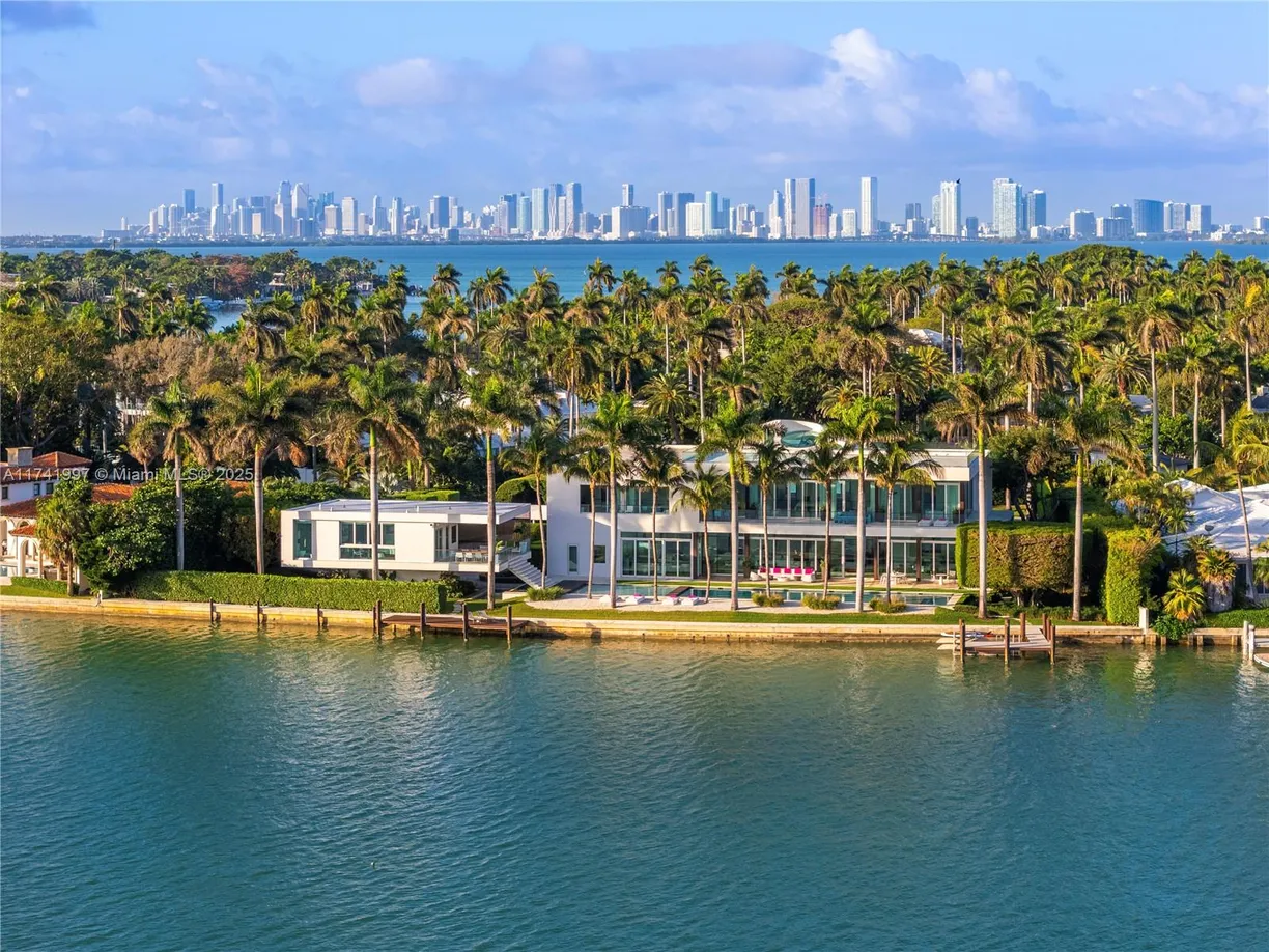 South Florida Real Estate | View 88 La Gorce Cir | 9 Beds, 12 Baths
