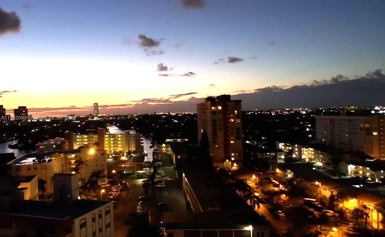 South Florida Real Estate | View 3180 S Ocean Dr, 1219 | 2 Beds, 2 Baths