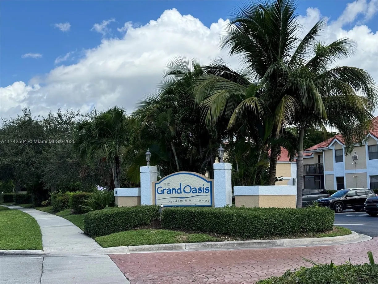 South Florida Real Estate | View 5801 Riverside Dr, 202B3 | 2 Beds, 2 Baths