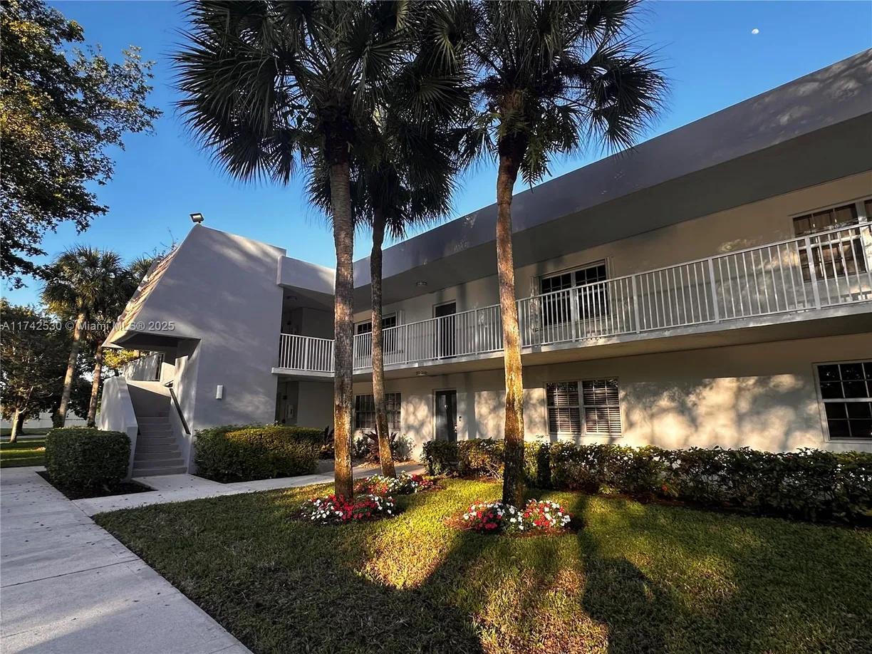 South Florida Real Estate | View 4261 W Palm Aire Dr, 207 | 3 Beds, 3 Baths