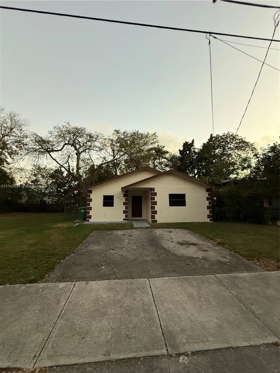 South Florida Real Estate | View 3636 William Ave | 2 Beds, 1 Bath