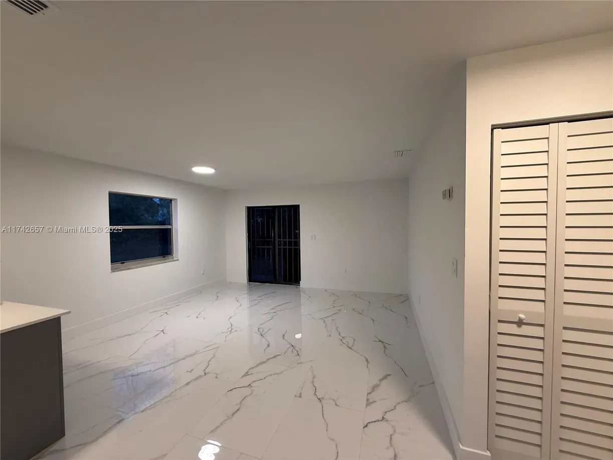South Florida Real Estate | View 3636 William Ave | Listing
