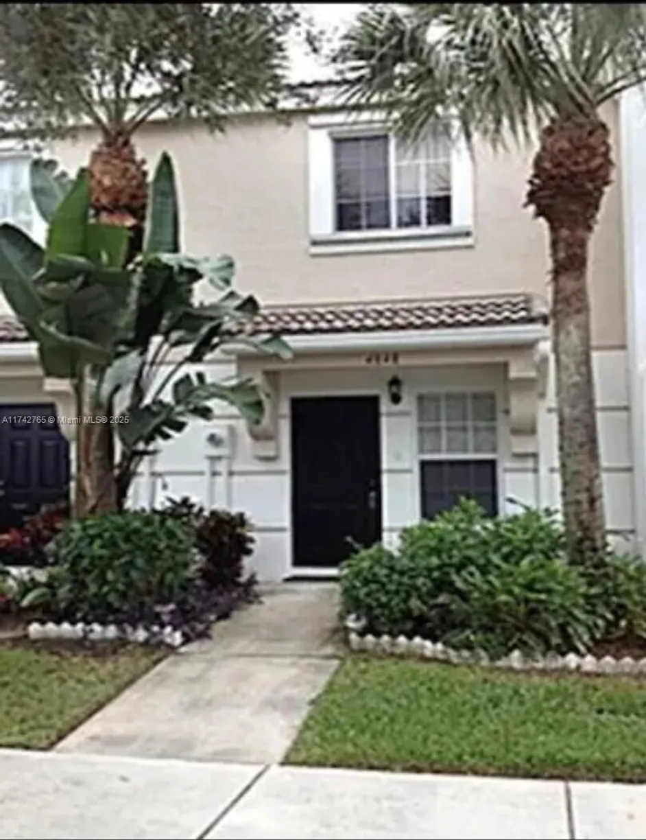 South Florida Real Estate | View 5227 Palmbrooke Cir, 5227 | Listing