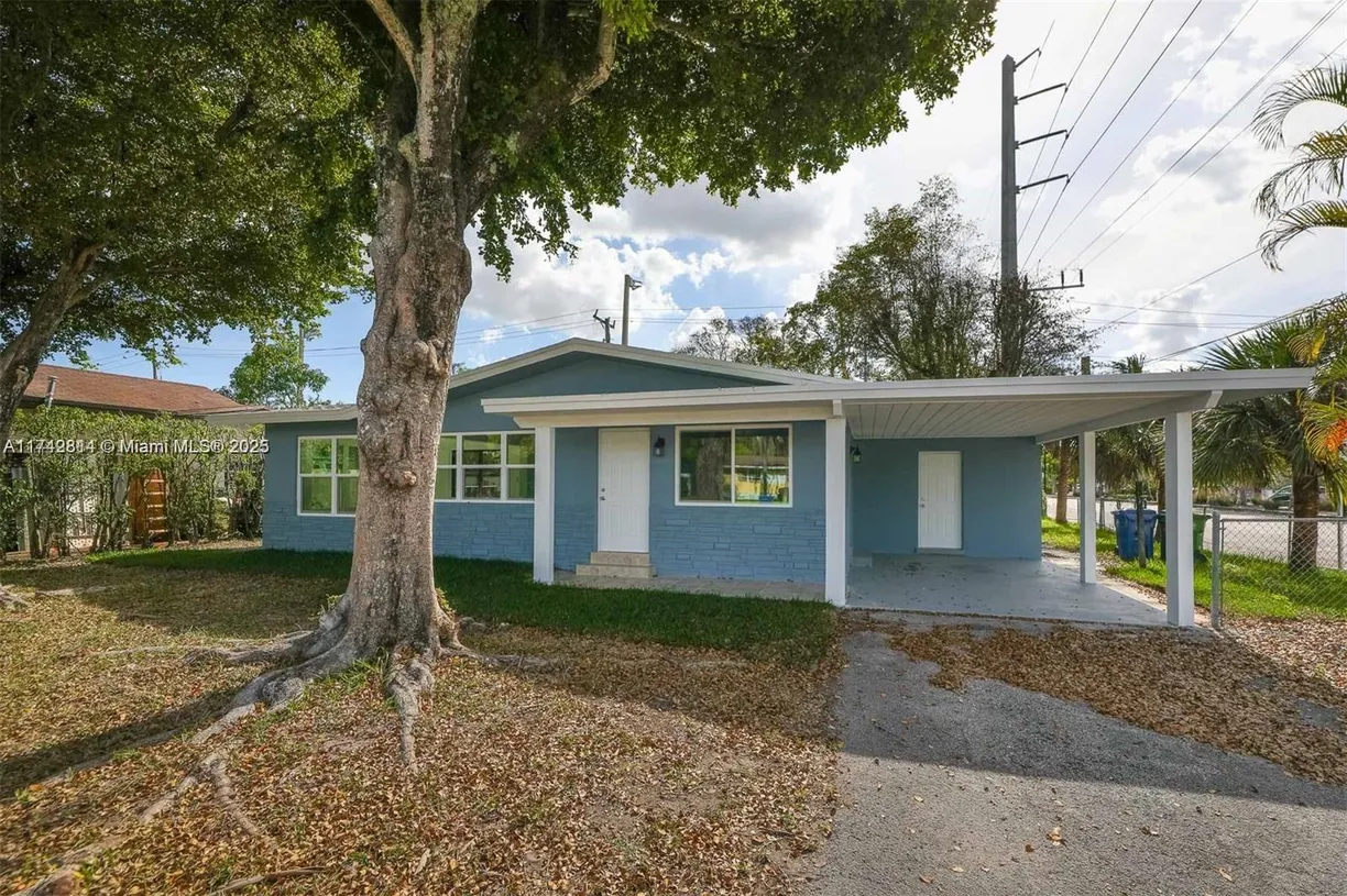 South Florida Real Estate | View 832 NW 28th St | Listing
