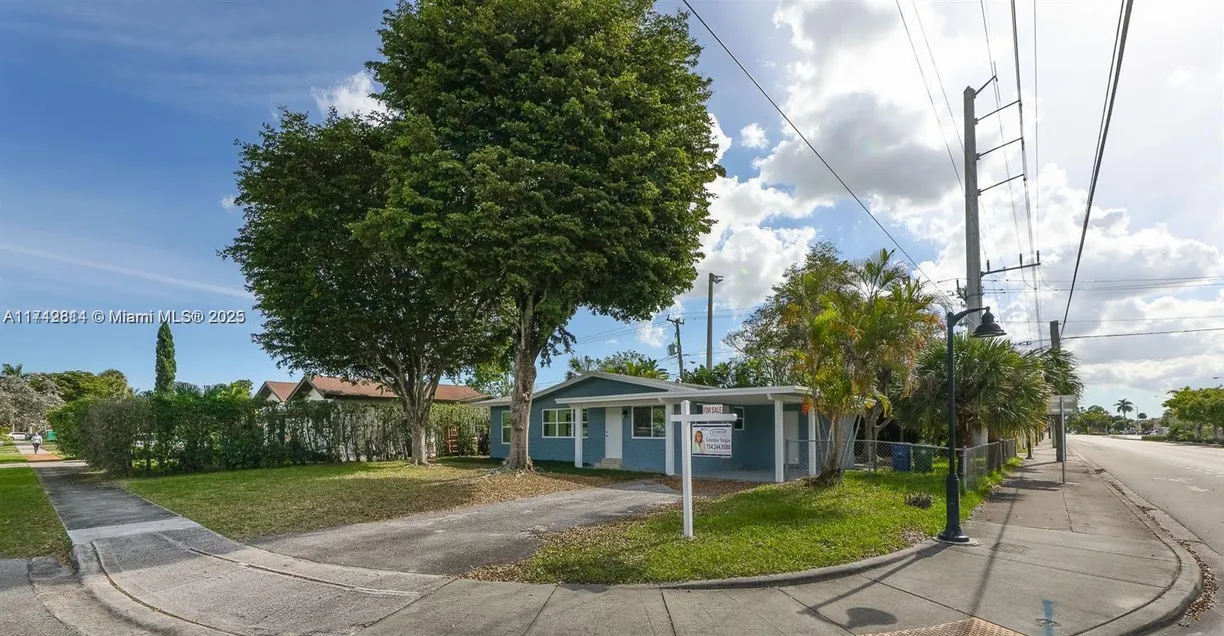 South Florida Real Estate | View 832 NW 28th St | Listing