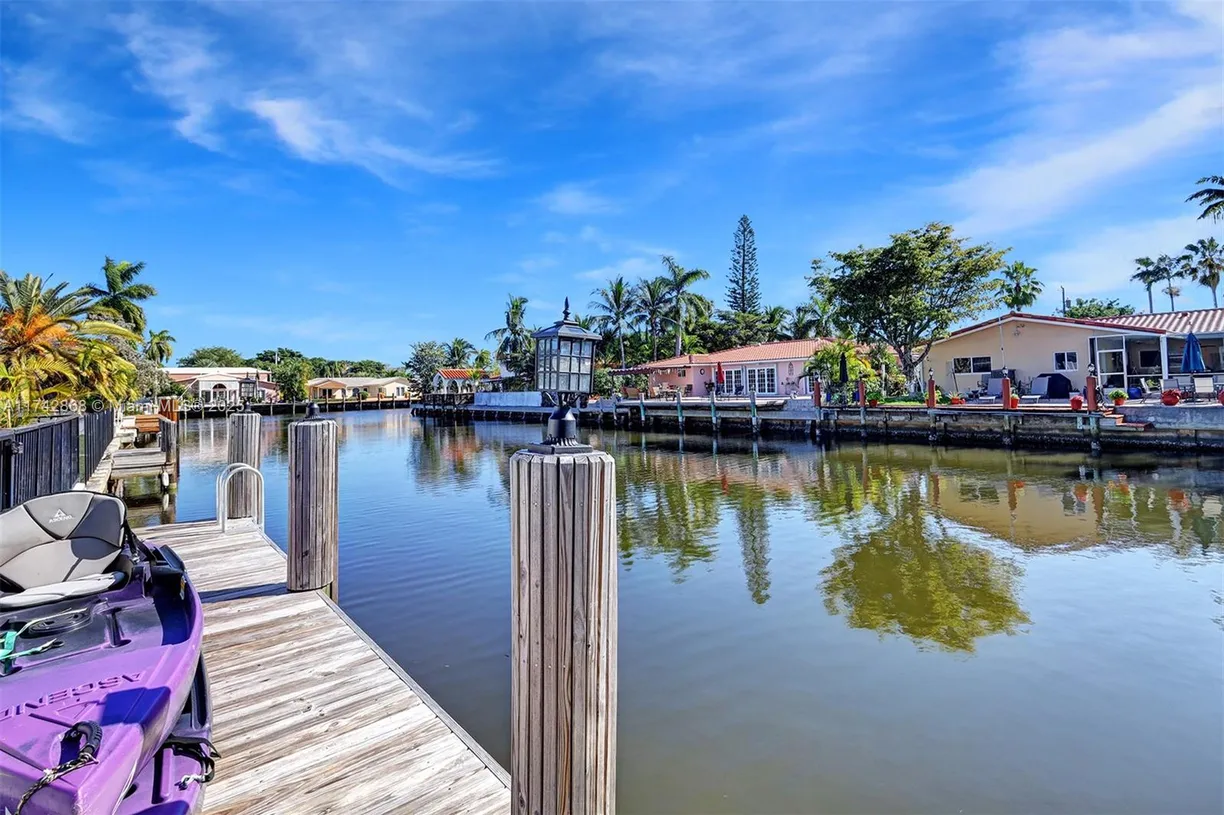 South Florida Real Estate | View 2810 NE 60th St | Listing