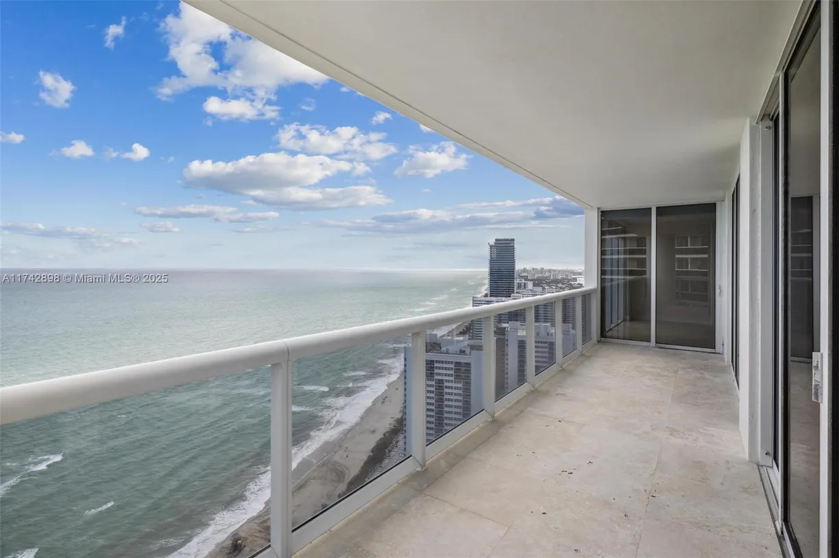 South Florida Real Estate | View 1850 S OCEAN DR, 3601 | 3 Beds, 3 Baths