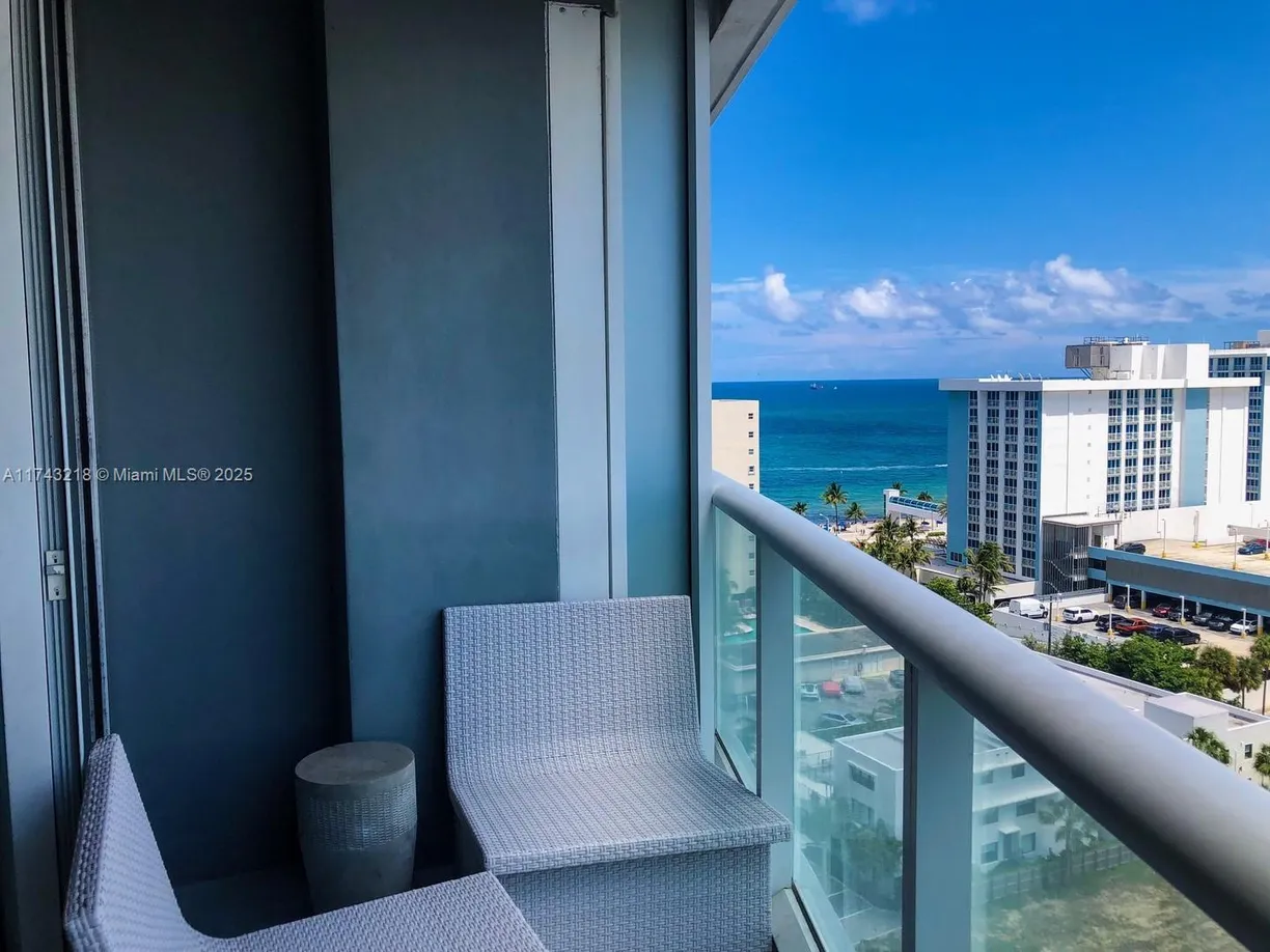 South Florida Real Estate | View 3101 Bayshore Dr, 1201 | Listing