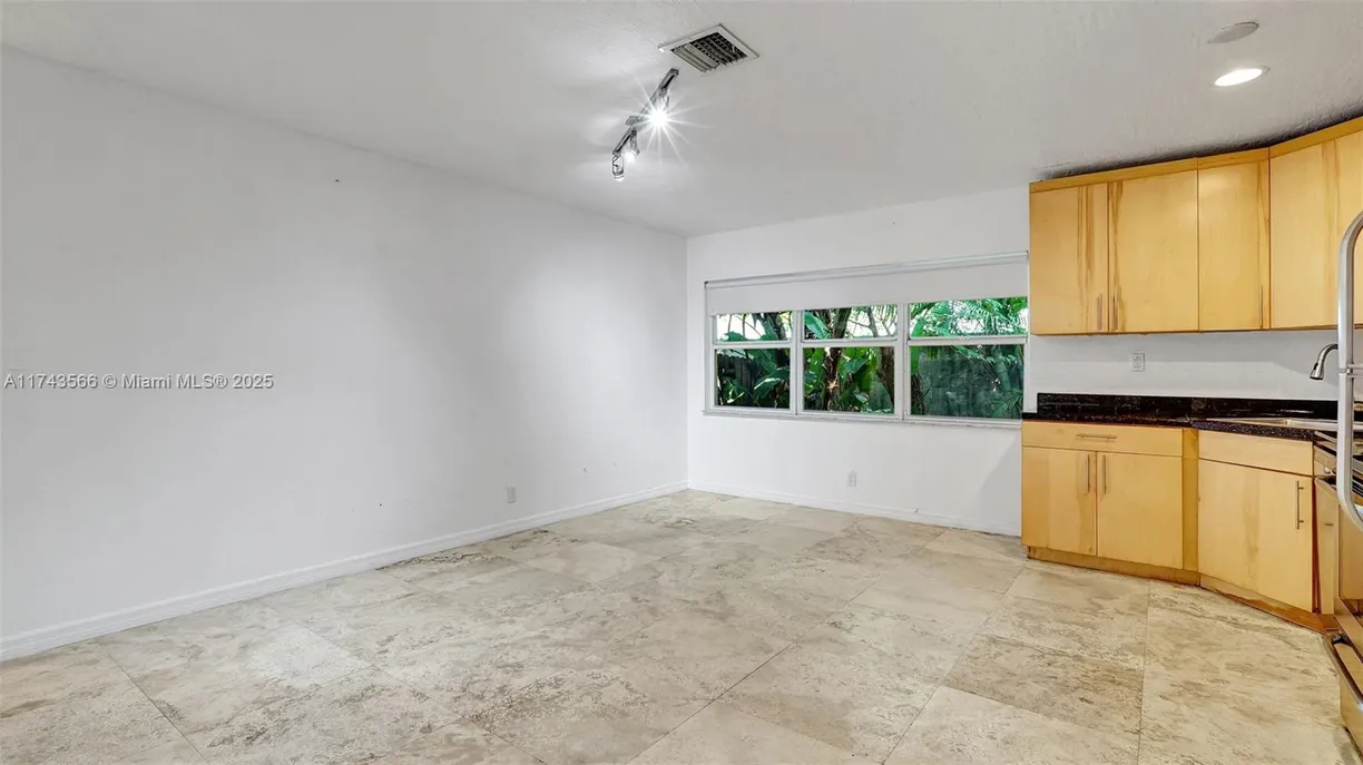 South Florida Real Estate | View 1348 Holly Heights Dr, 17 | Listing