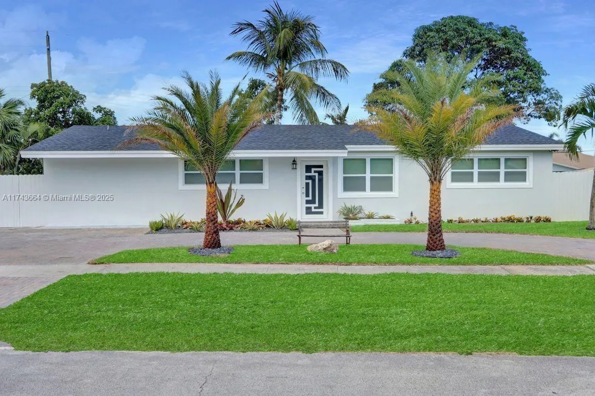 South Florida Real Estate | View 2465 Edgewater Dr | 4 Beds, 2 Baths