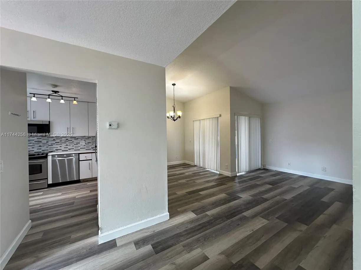 South Florida Real Estate | View 1480 Springside Dr, 1480 | Listing